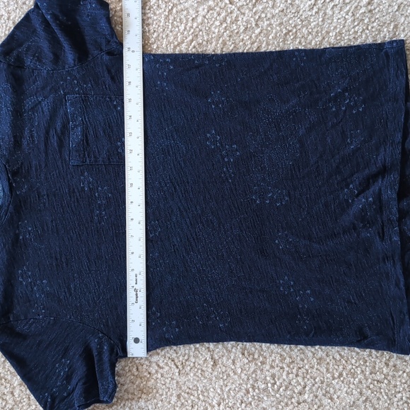 Wallace & Barnes Indigo-dyed T-shirt - Picture 5 of 8